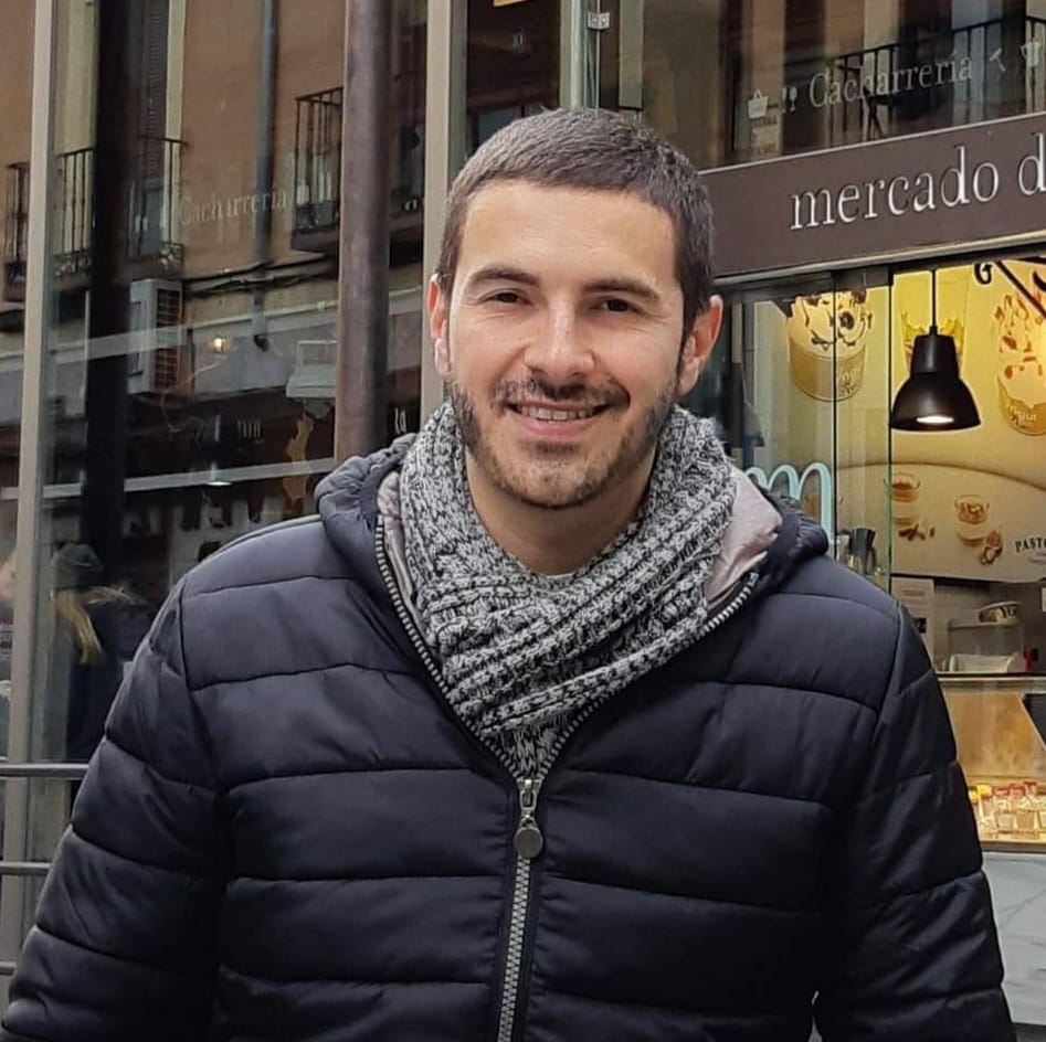 <!-- Author Start -->Gustavo Ribeirão<!-- Author End -->