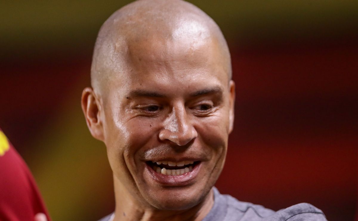 Alex revela por que recusou gigante do futebol brasileiro duas vezes