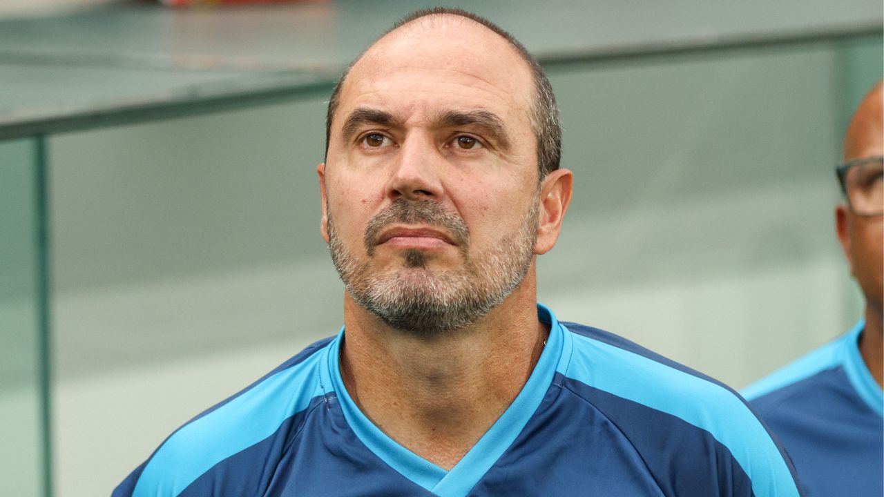 Londrina demite técnico após sexto jogo sem vitória na Série B