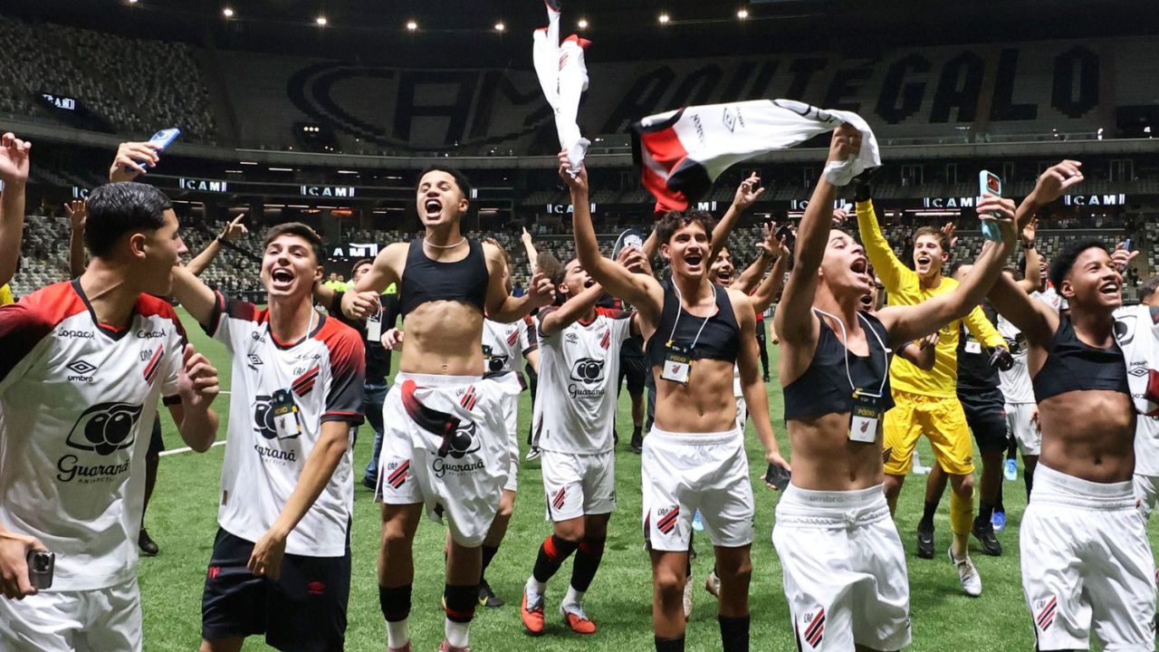Quem são os destaques do time sub-17 do Athletico que venceu a Copa do Brasil?
