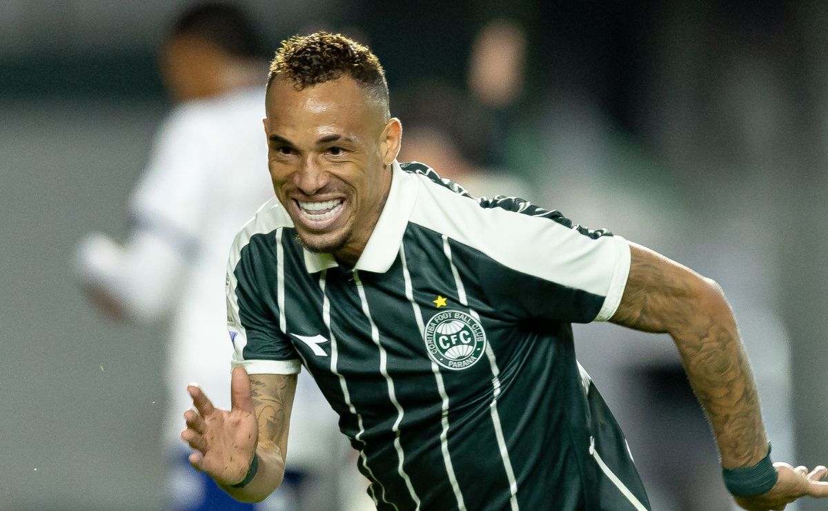 Melhor contra-ataque do Brasil? Coritiba vira pesadelo dos adversários