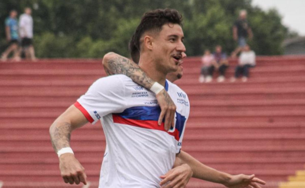 Paraná Clube vence Toledo e abre vantagem nas quartas da Segundona