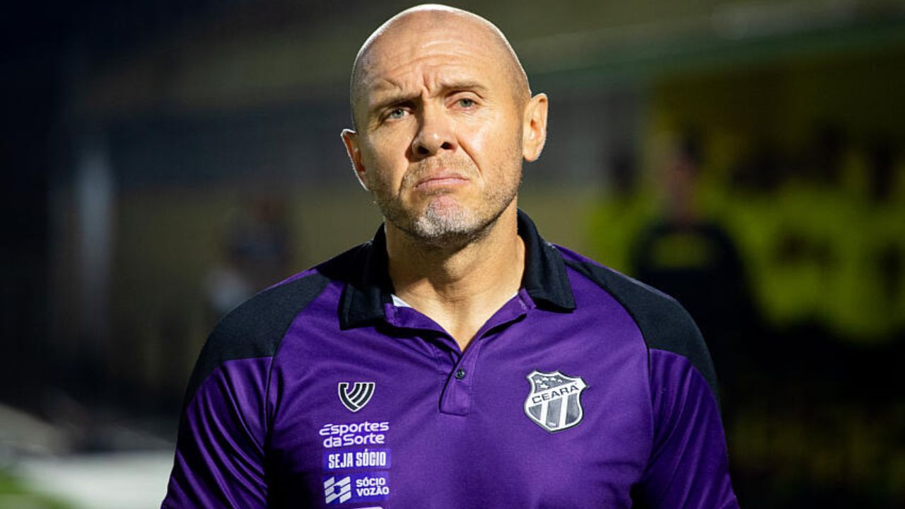Mozart barra polêmico ídolo ex-Athletico no Ceará e cria tensão