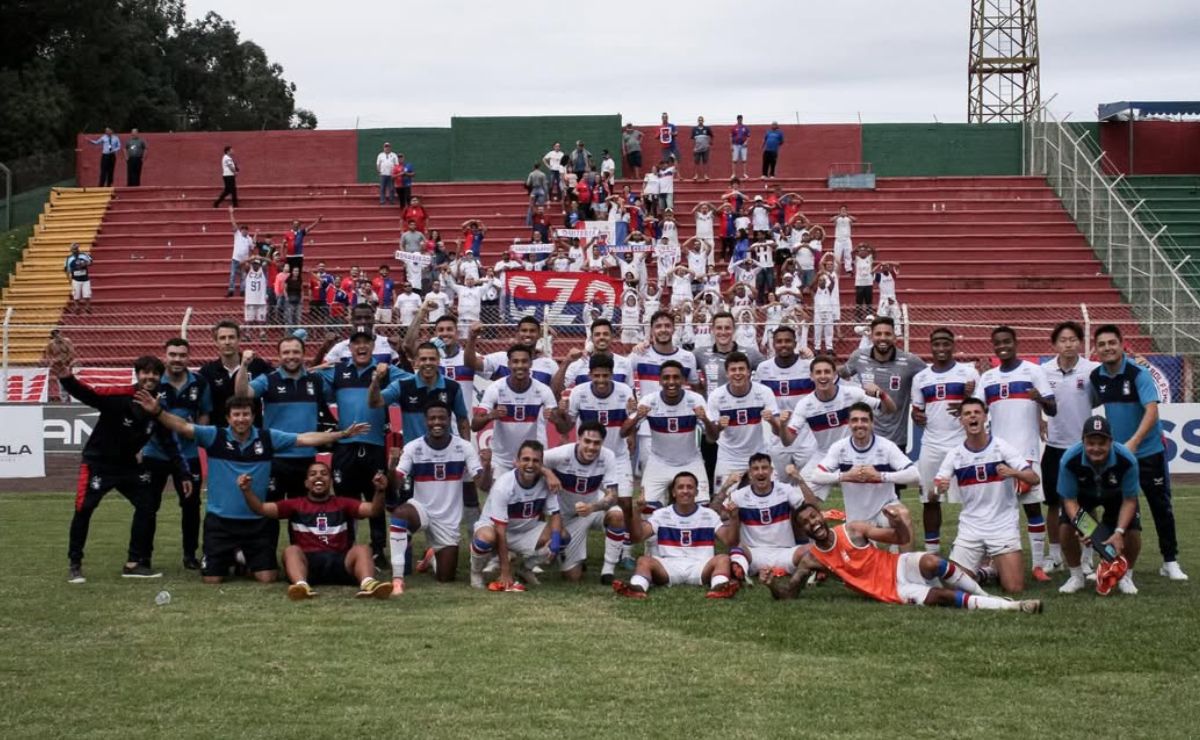 Com grande vantagem, Paraná Clube mantém cautela para evitar surpresa