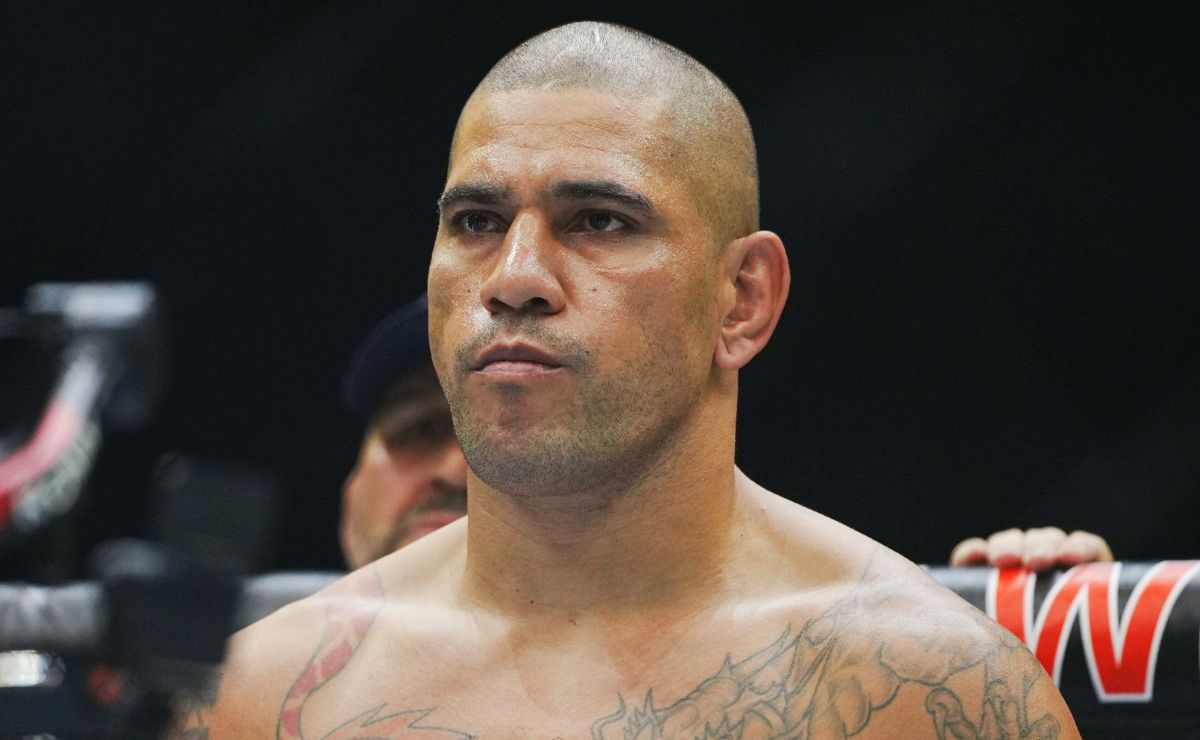 Poatan continuará nos pesos-pesados? Brasileiro faz revelação após derrota no UFC