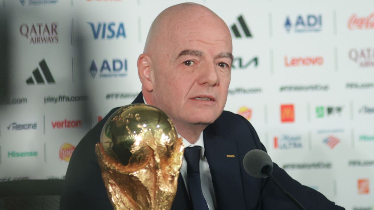 Fifa suspende seleção de participar da Copa do Mundo por interferência do governo