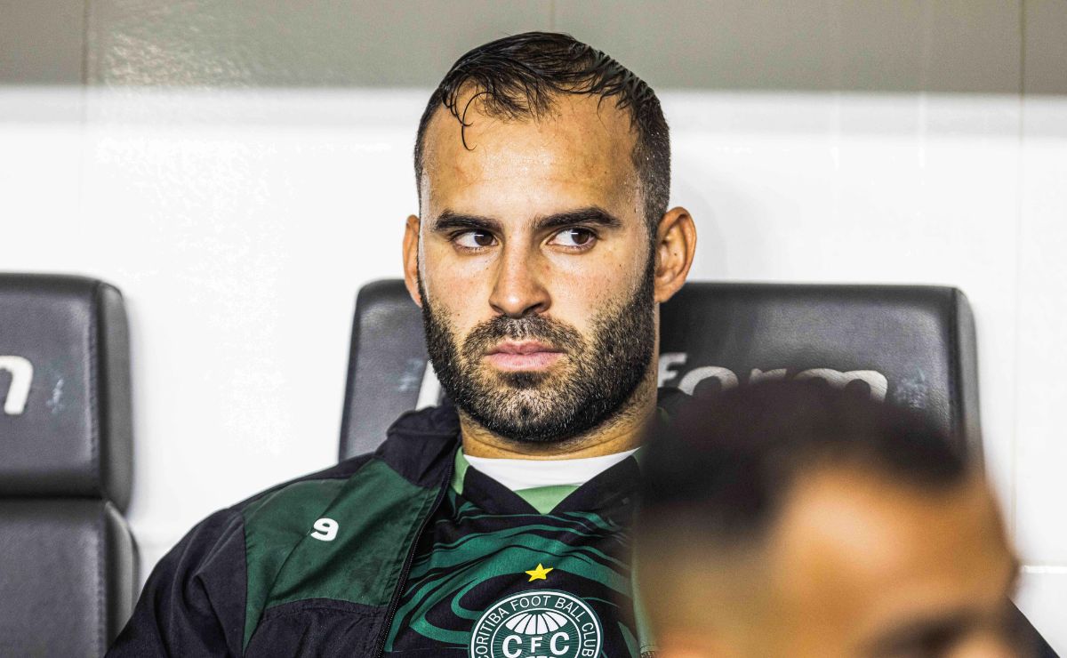 Reforço de peso do Coritiba reencontra bom futebol na Europa