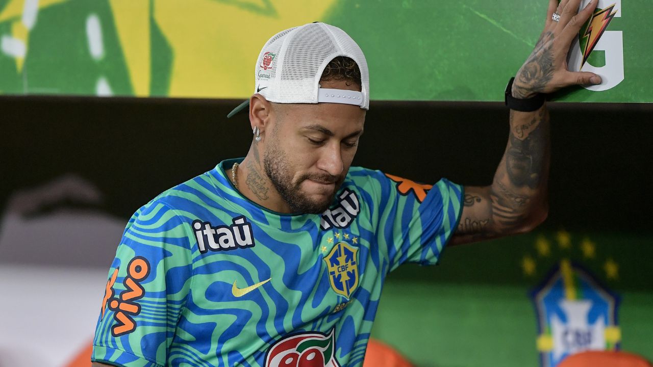 Neymar está fora da estreia do Brasil na Copa do Mundo, aponta site
