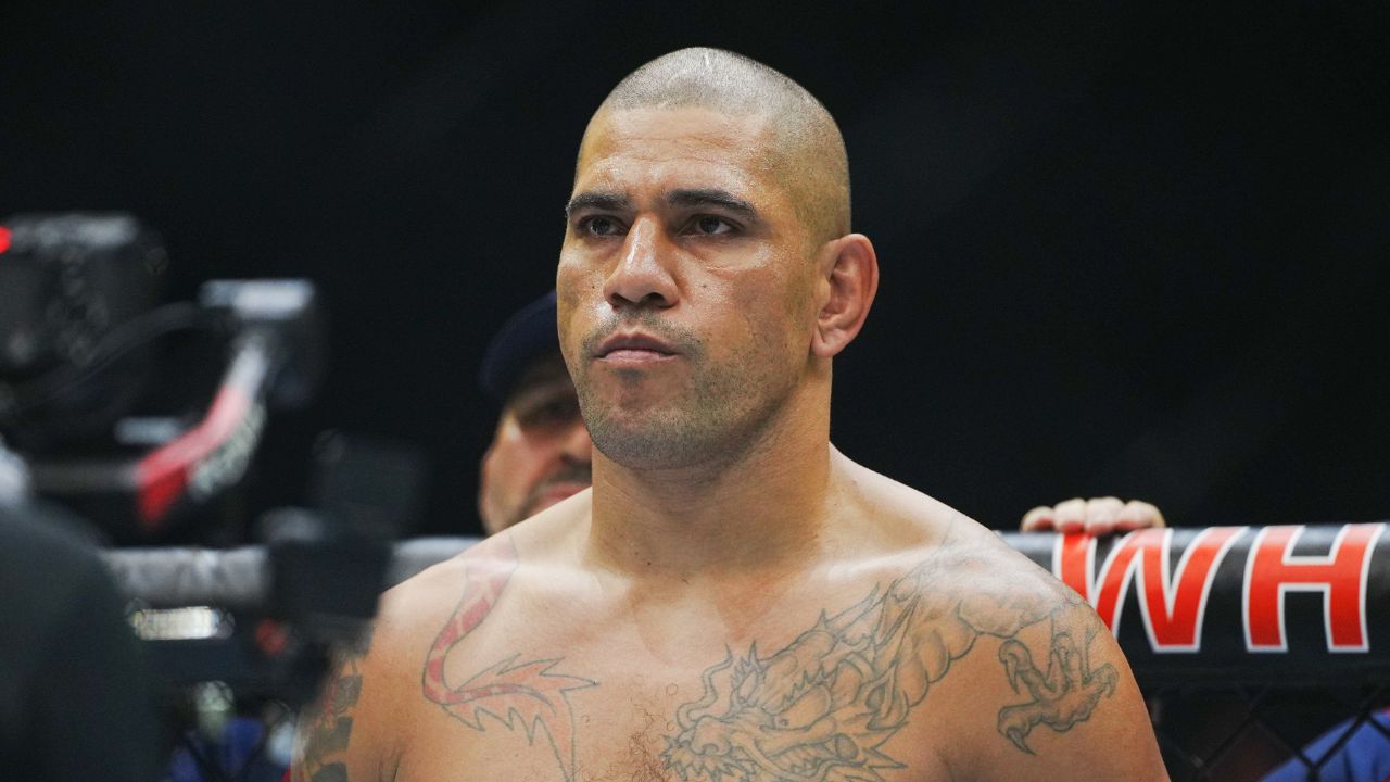 Poatan dispara contra árbitro polêmico do UFC: “Covarde”
