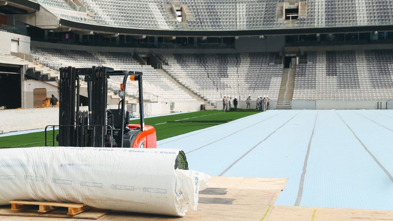 Athletico avança em novo gramado e terá mudança importante na Arena da Baixada
