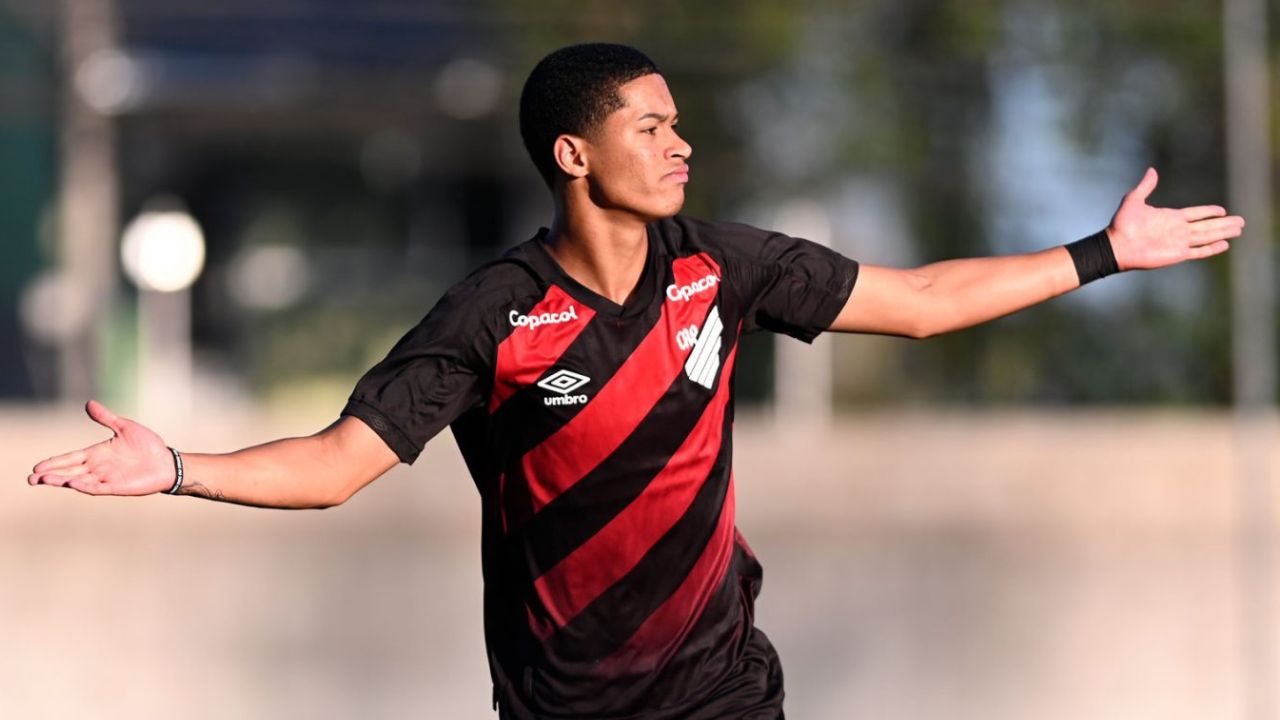 Athletico vence o Vitória e avança para as quartas de final do Brasileirão sub-20