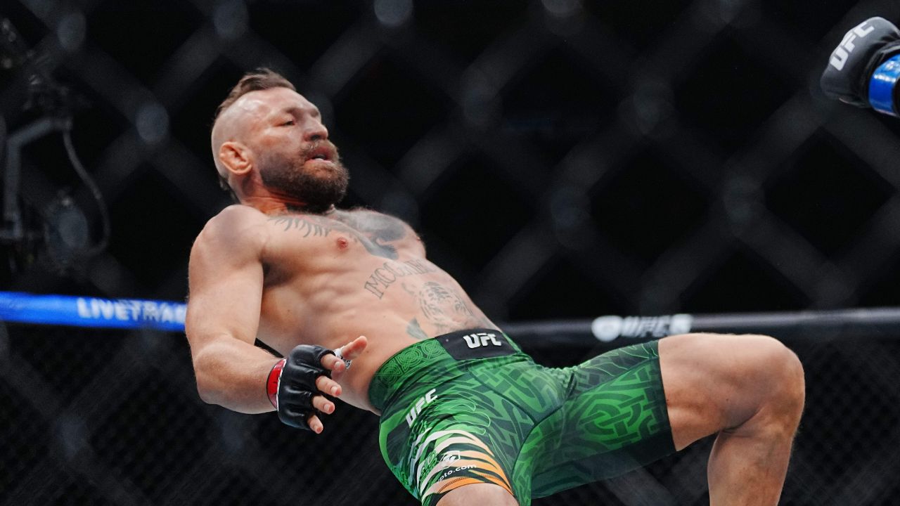 McGregor tem lesão grave confirmada após luta com Max Holloway