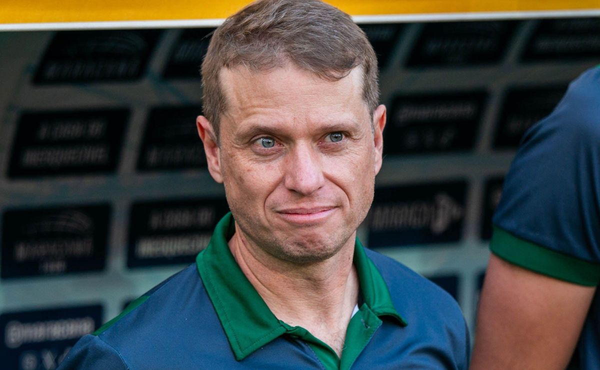 Coritiba nega saída de volante após interesse de clube da Série B