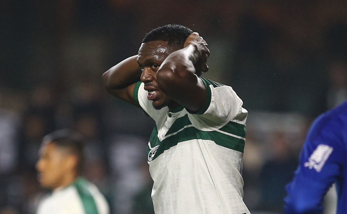 Coritiba amplia jejum após derrota para o Cruzeiro e liga alerta no Brasileirão