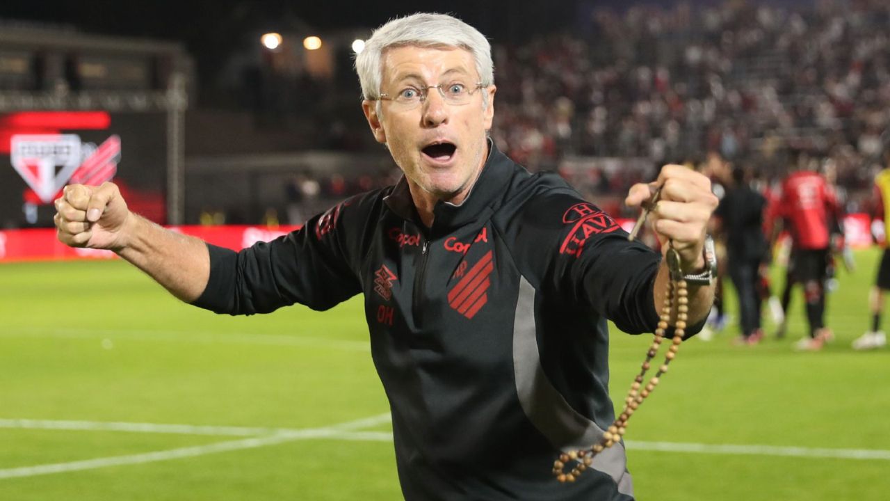 Com Odair Hellmann, Athletico faz melhor campanha no Brasileirão por pontos corridos