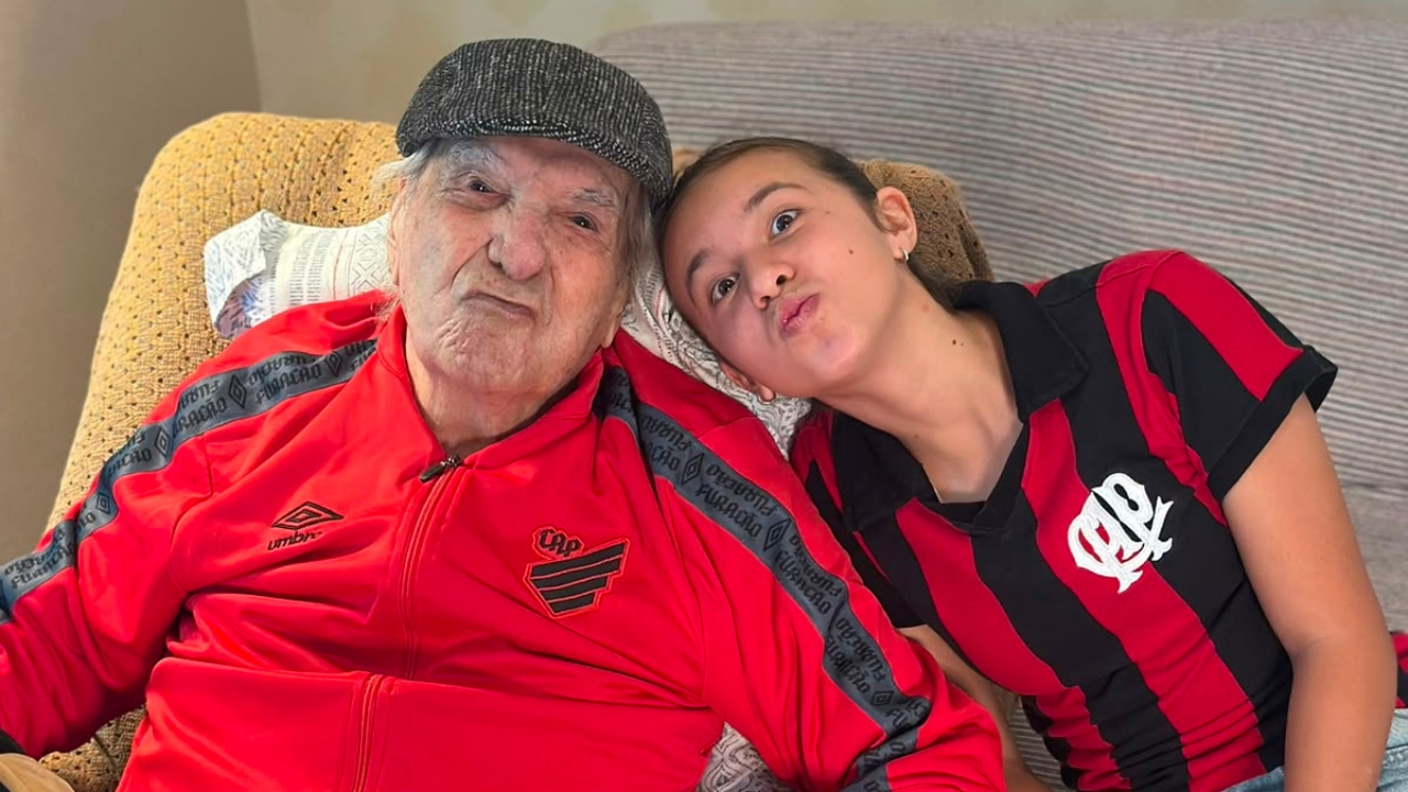 Lenda de Athletico e Corinthians, Jackson Nascimento completa 102 anos de idade