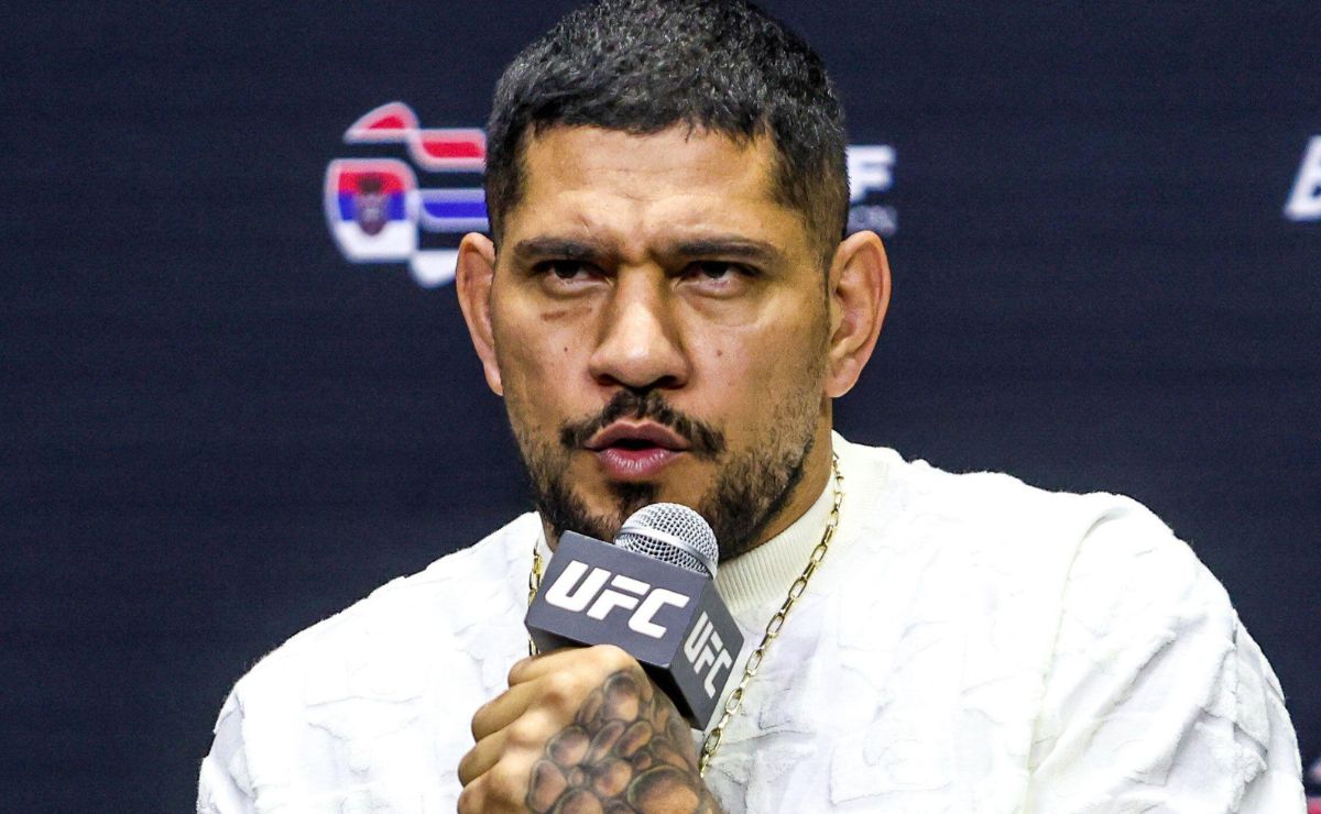 Poatan revela plano para voltar ao UFC antes de disputar cinturão