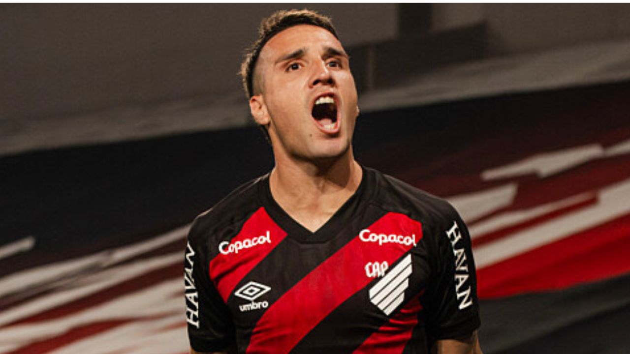 Athletico faz apresentação segura no triunfo sobre o Vitória pela Copa do Brasil