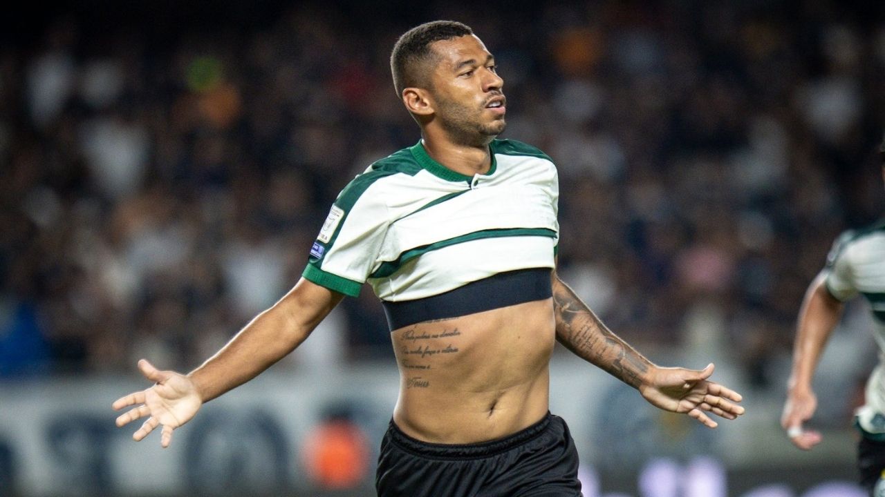 Coritiba aplica virada heroica sobre o Remo e se aproxima da zona de Libertadores
