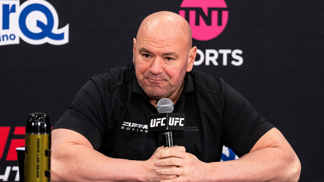 Dana White guarda coleção de cards rara avaliada em mais de R$ 5 milhões
