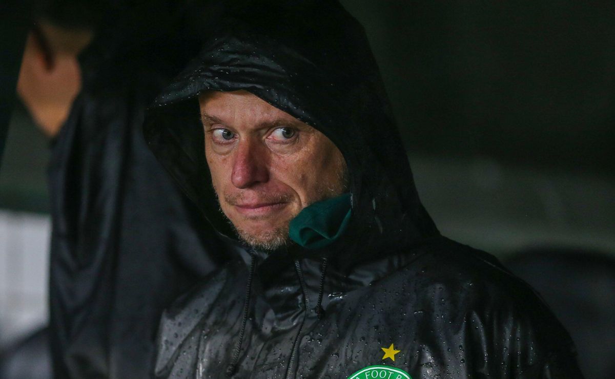 Coritiba deve perder promessa para clube dos Emirados Árabes