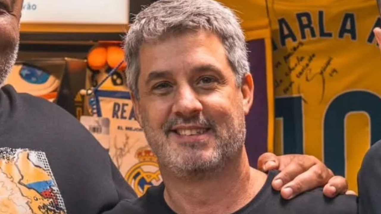 Ex-Athletico manda recado ao chegar em SAF da Série B com torcida gigante