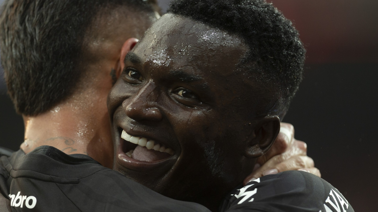 Viveros entra na lista dos 10 maiores artilheiros do Athletico na era dos pontos corridos